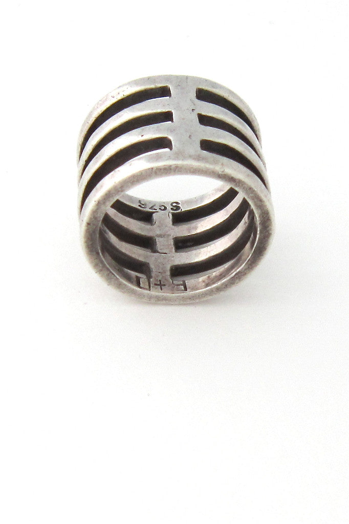 Buch + Deichmann ladder ring