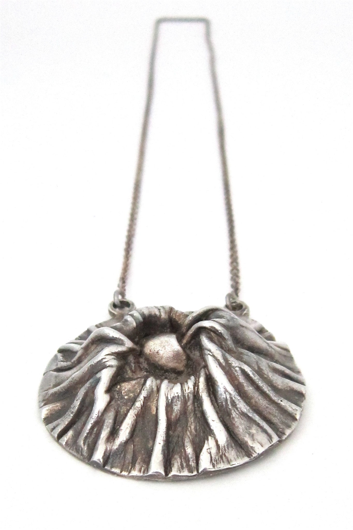 Matti Hyvarinen for Sirokoru Ky, Finland vintage sterling silver crater necklace