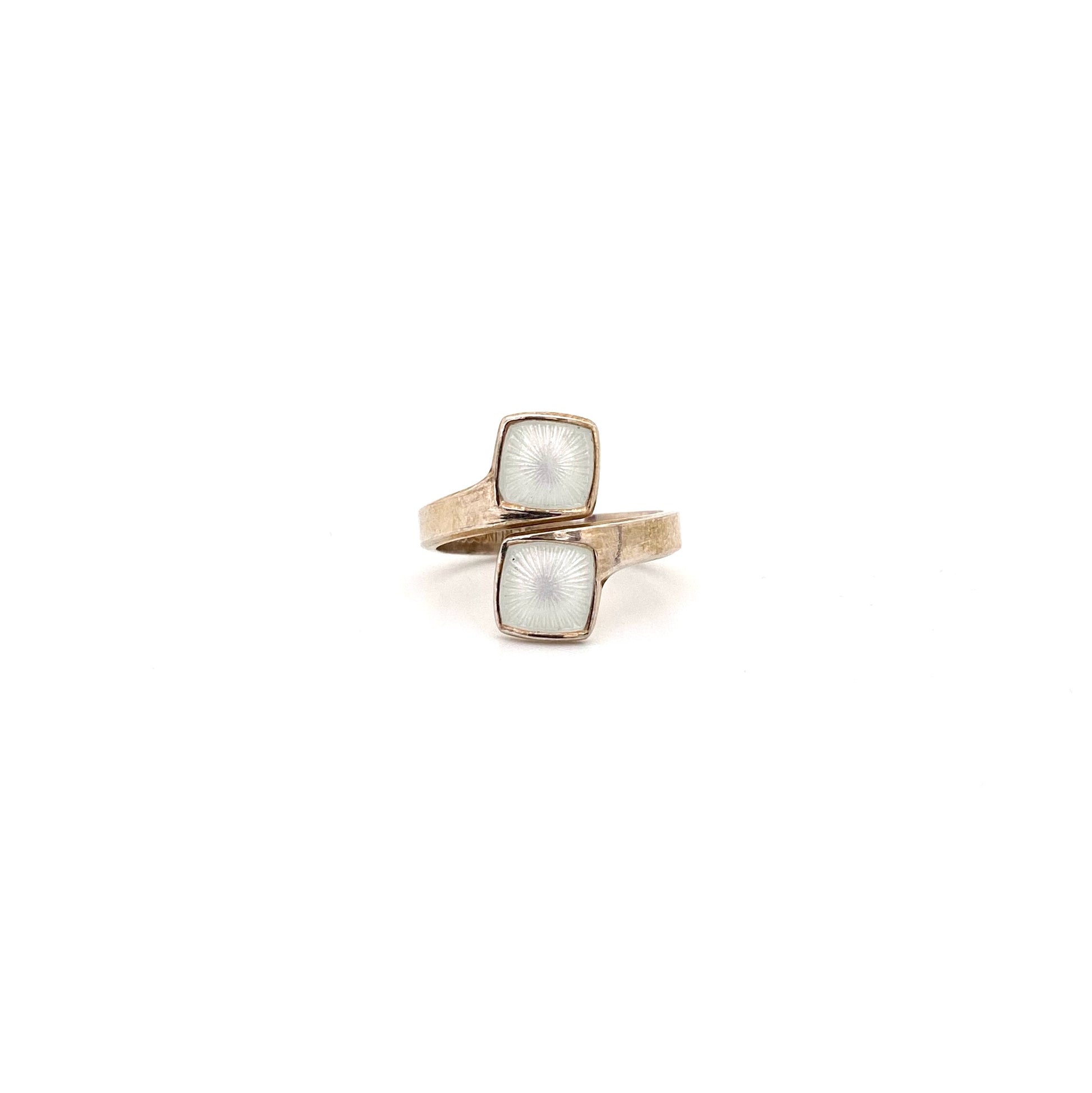 detail Aksel Holmsen Norway vintage silver white enamel ring Scandinavian Modernist jewelry design