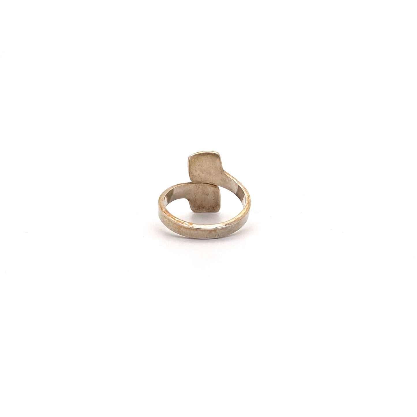 Aksel Holmsen silver & guilloche enamel ring ~ white