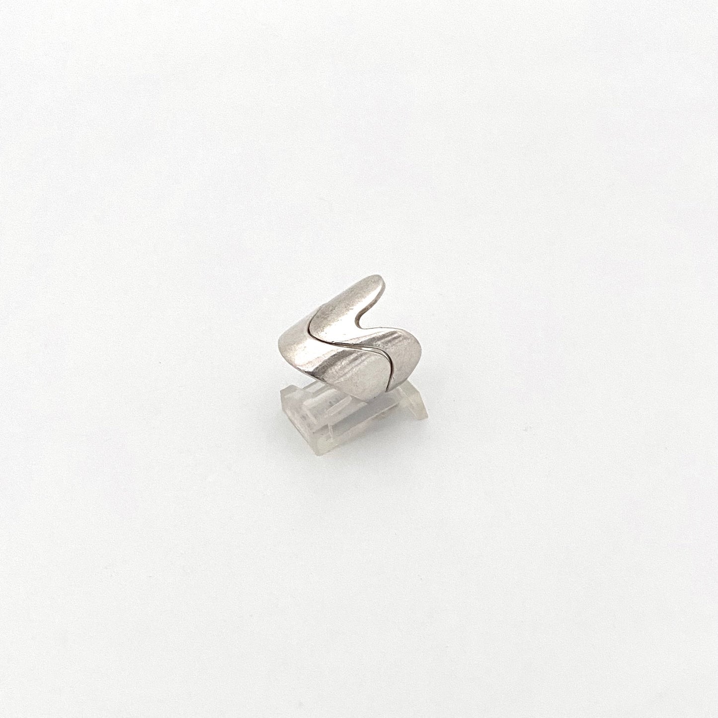 Andreas Mikkelsen double ring ~ ON HOLD for A