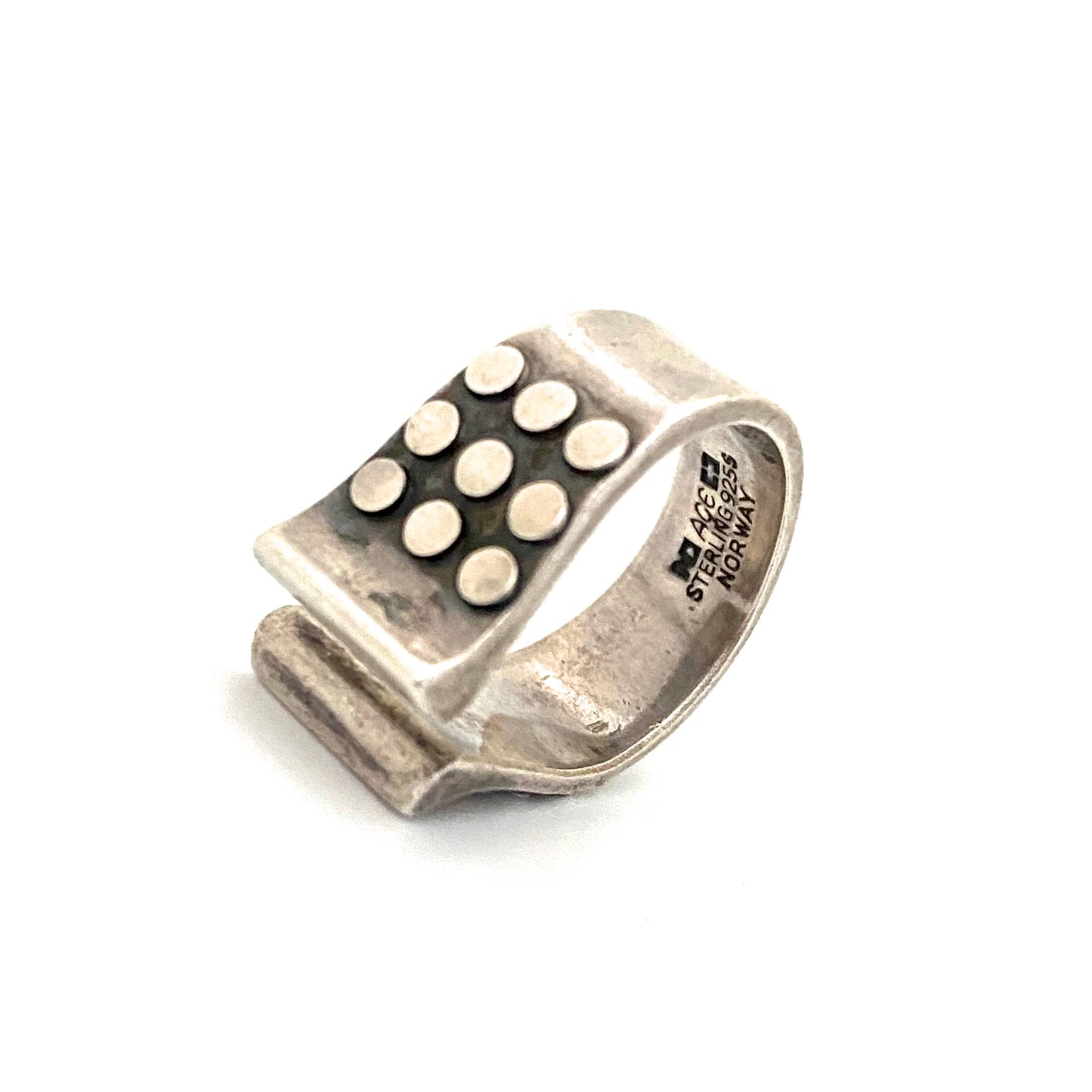Anna Greta Eker silver dots ring ~ Anna Greta Eker