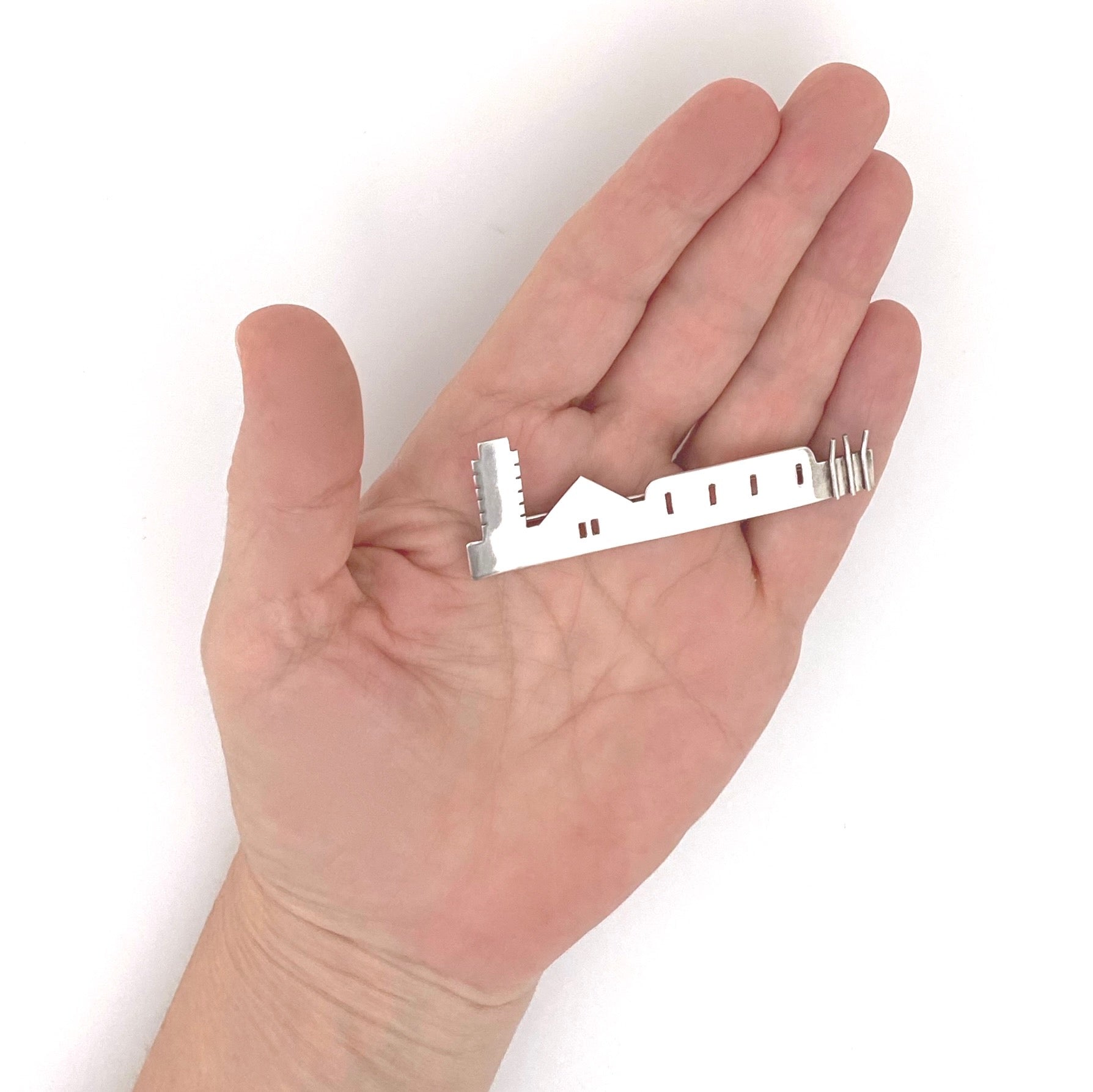 scale Anne Barros Canada vintage silver long building brooch Canadian Modernist jewelry design