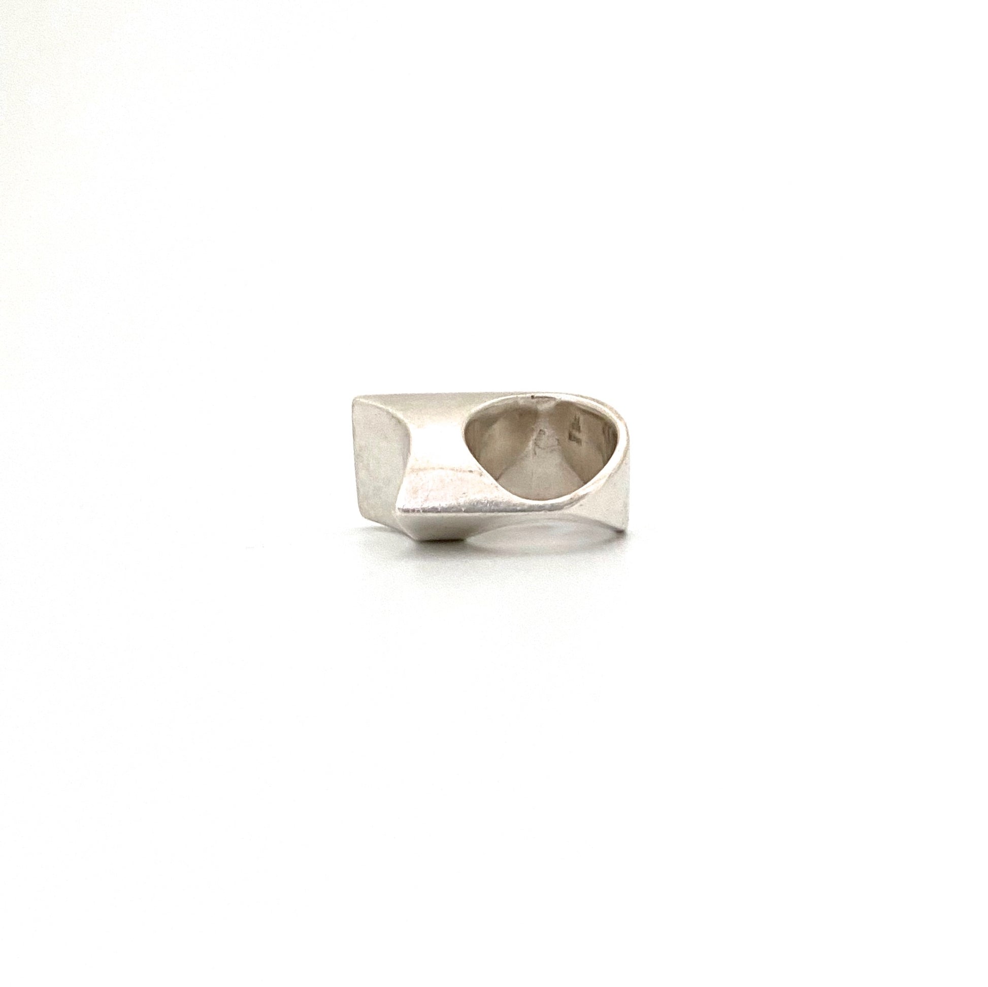 detail Arne Johansen Denmark vintage silver chunky ring Scandinavian Modernist jewelry design