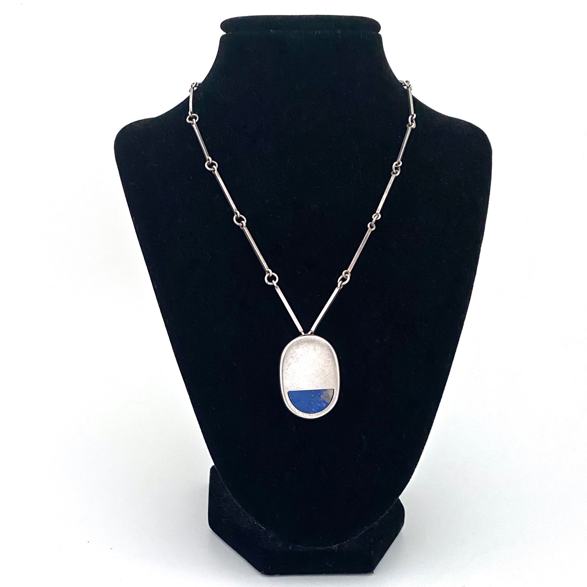 detail Arne Johansen Denmark vintage silver lapis lazuli pendant necklace Scandinavian Modernist jewelry design