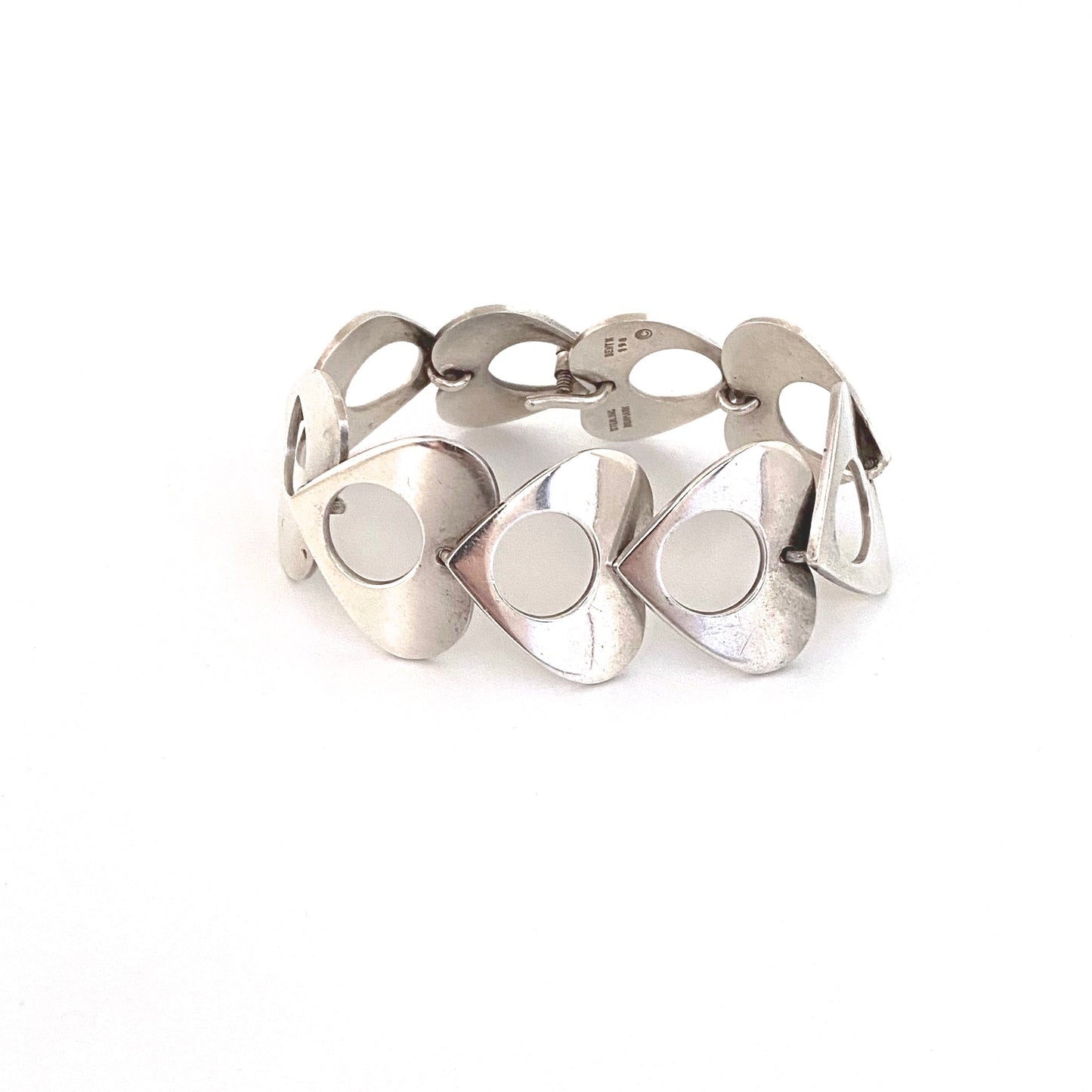 Bent Knudsen heart link bracelet