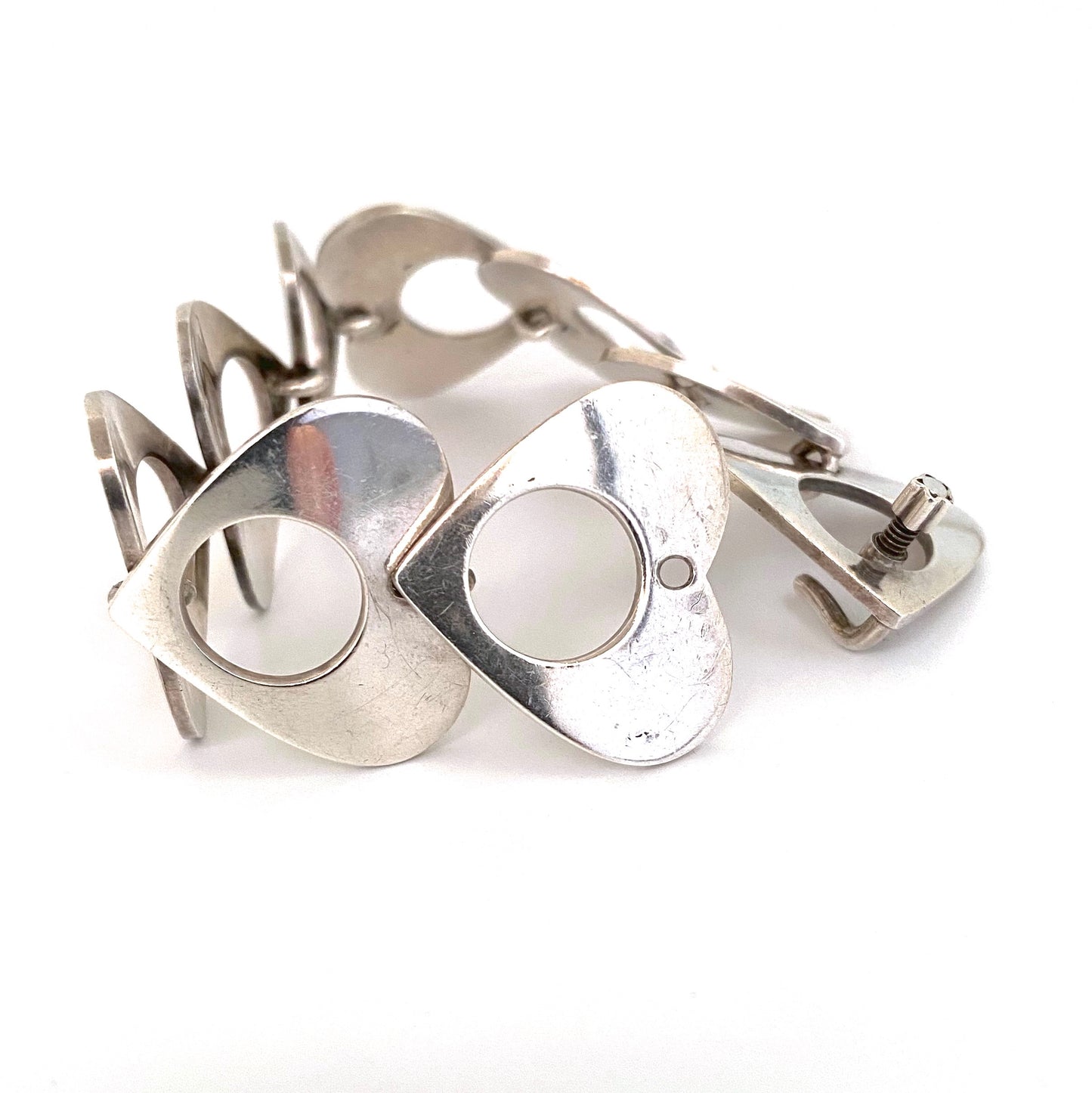 Bent Knudsen heart link bracelet