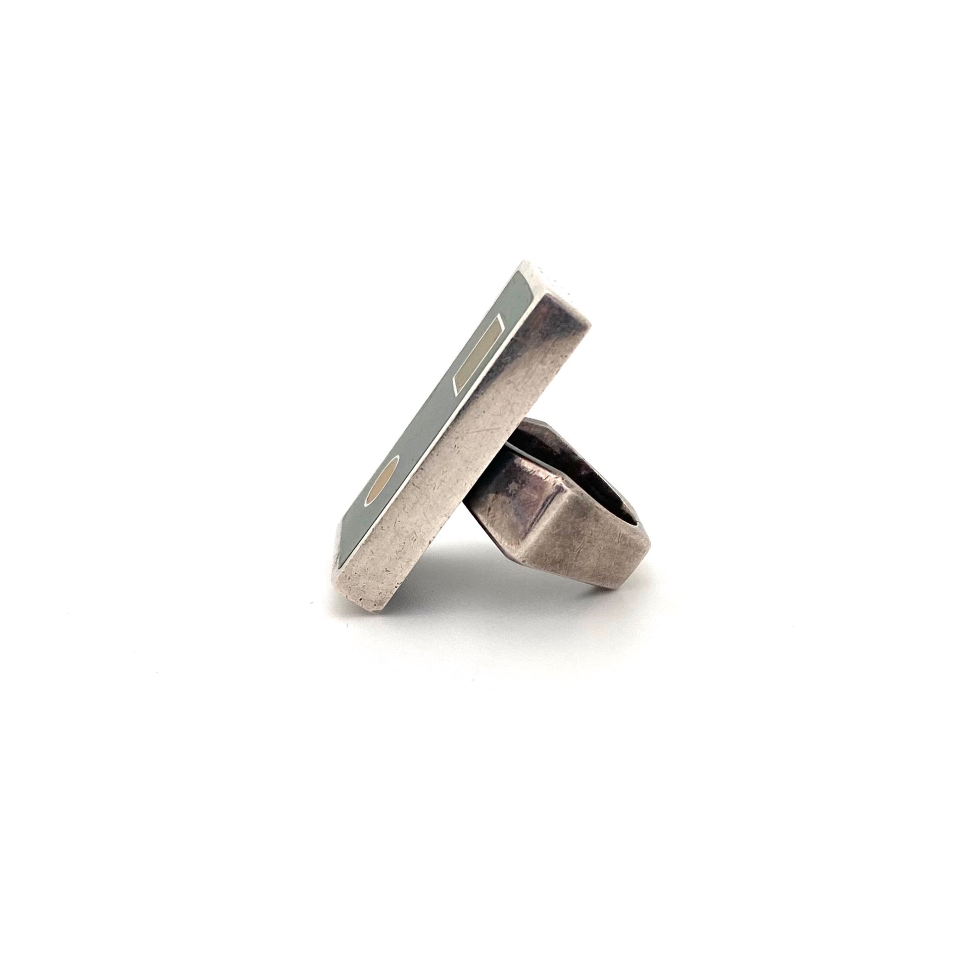 profile Bernard Chaudron Canada vintage silver resin enamel extra large ring Modernist jewelry design
