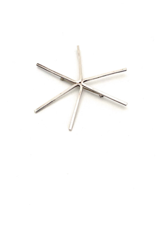 Betty Cooke USA large vintage silver star brooch American Modernist jewelry design