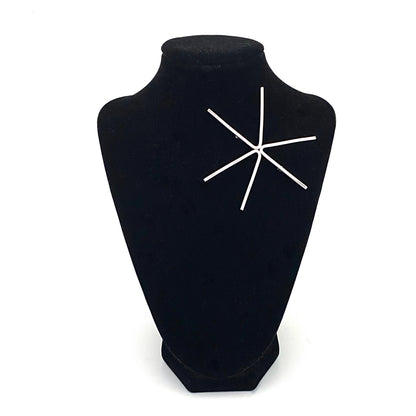 detail Betty Cooke USA large vintage silver star brooch American Modernist jewelry design