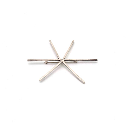 profile Betty Cooke USA large vintage silver star brooch American Modernist jewelry design