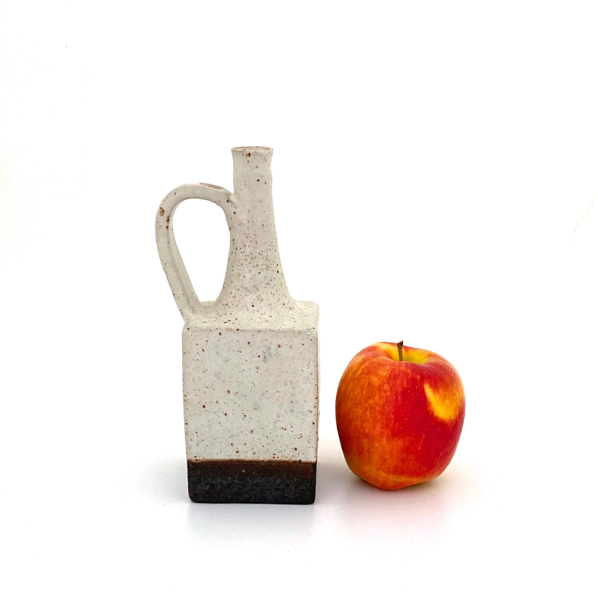 scale Bruno Gambone Italy vintage glazed ceramic vase Modernist design