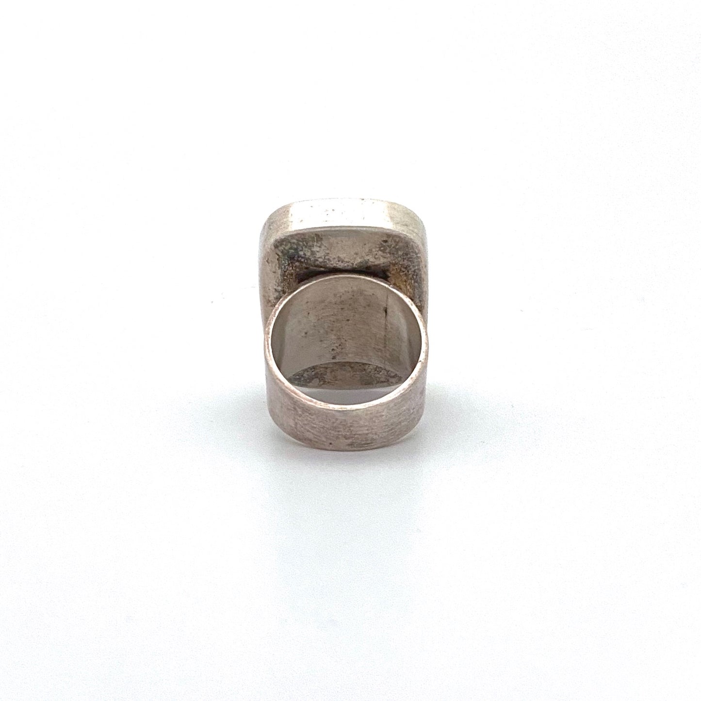 Darla Hesse large shadowbox ring