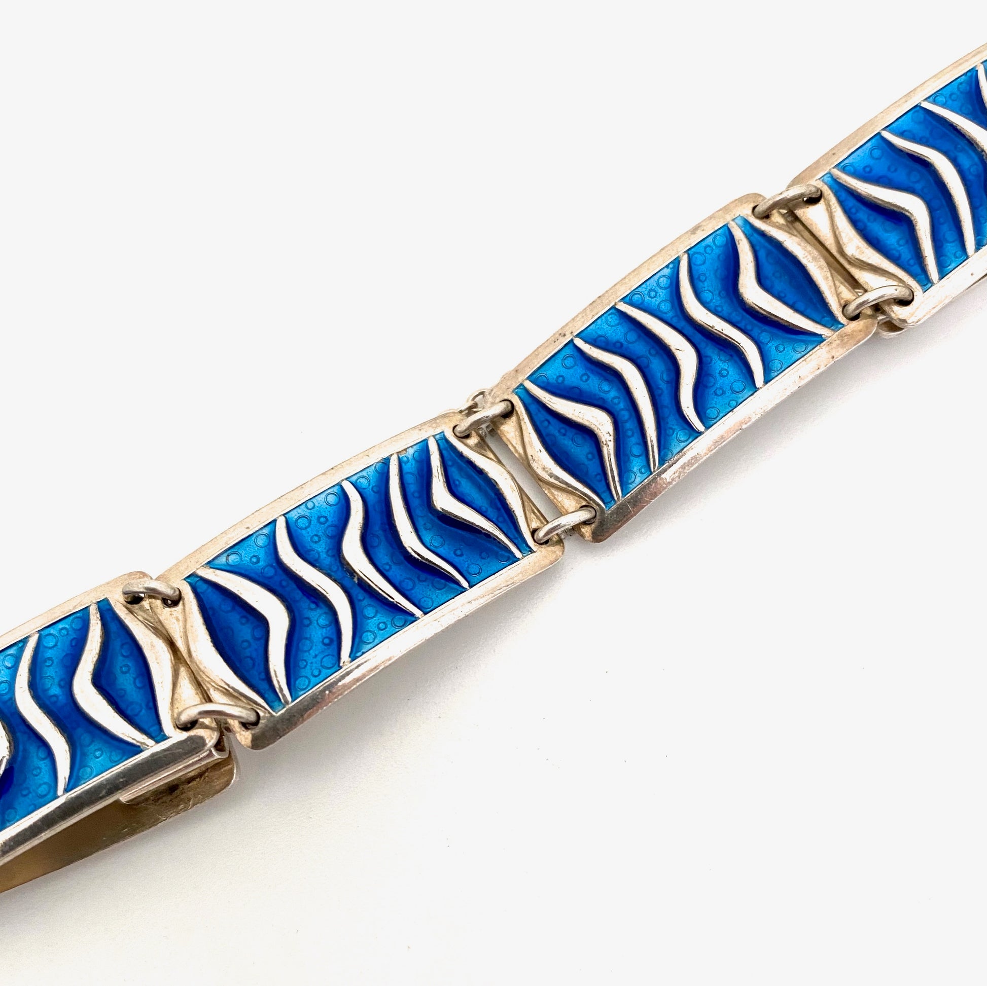 detail David-Andersen Norway vintage silver enamel wave panel link bracelet aqua blue Scandinavian Modernist jewelry design