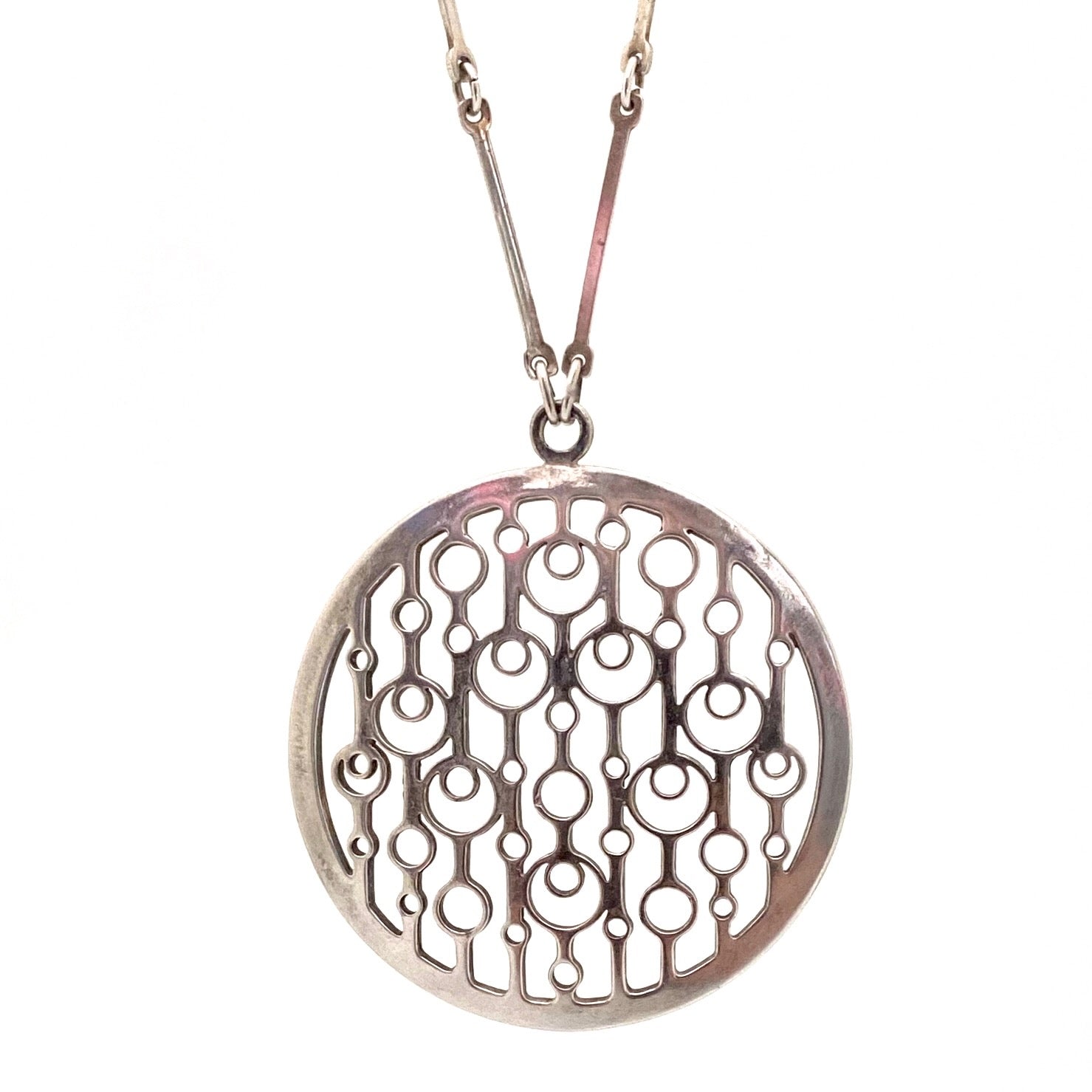 detail David-Andersen Norway vintage silver large circles pendant necklace Marianne Berg Scandinavian Modernist jewelry design