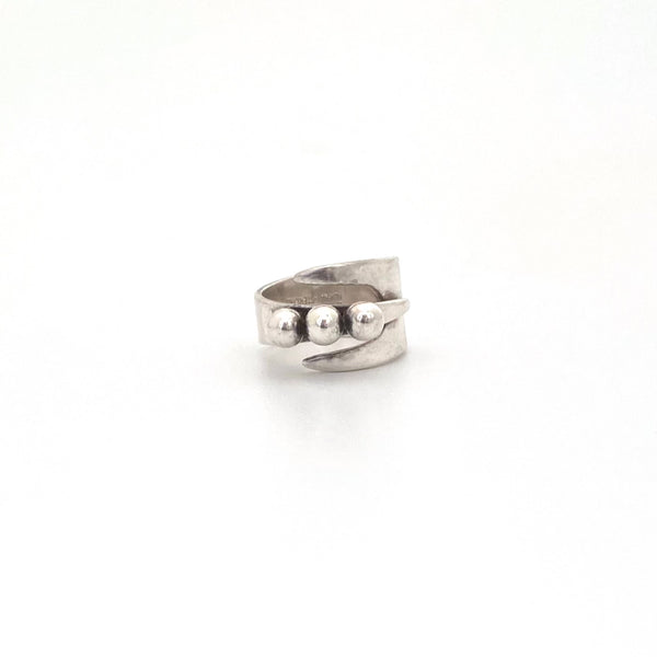 detail David-Andersen Norway vintage silver wrap ring Scandinavian Modernist jewelry design