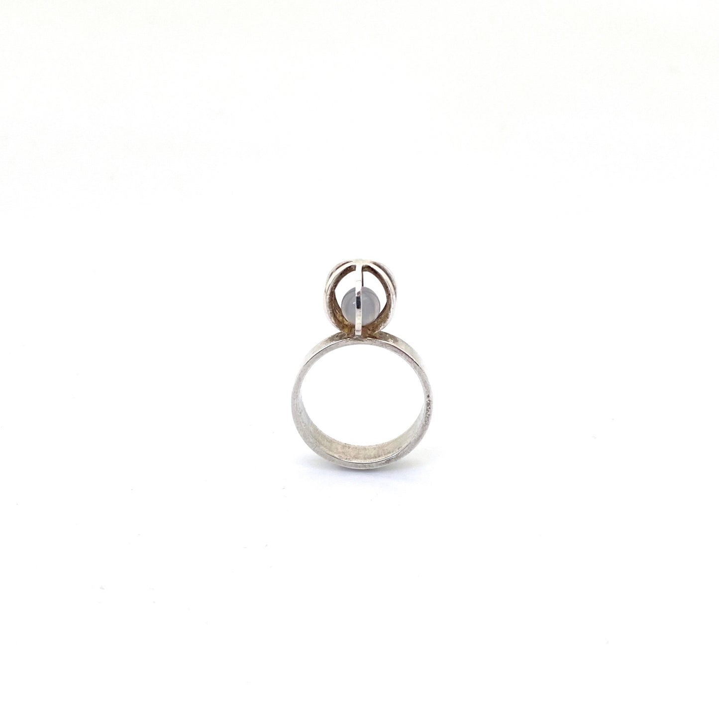 Elis Kauppi for Kupittaan Kulta pale chalcedony 'caged sphere' ring