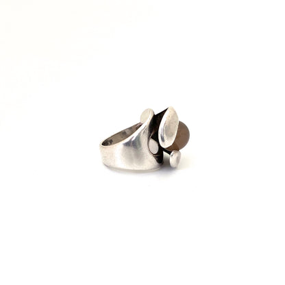 profile Elis Kauppi Kupittaan Kulta Finland vintage silver chalcedony reindeer antler ring Scandinavian Modernist jewelry design