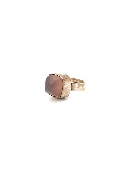 Elis Kauppi Kupittaan Kulta Finland vintage silver chalcedony ring Scandinavian Modernist jewelry design