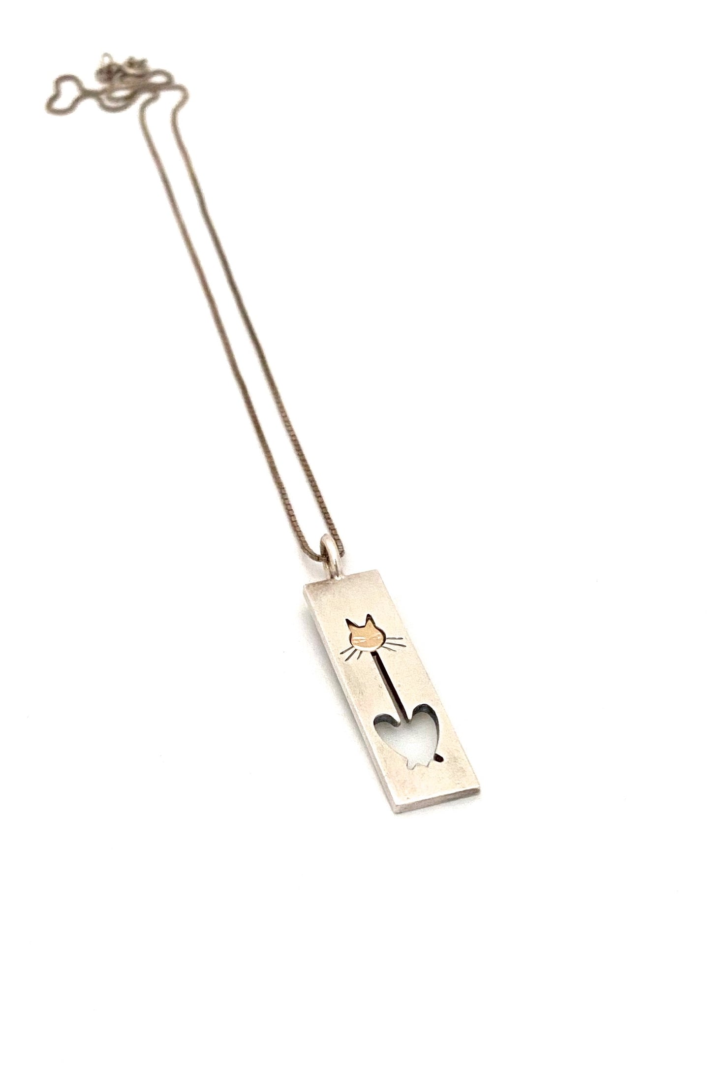 Elis Kauppi Kupittaan Kulta Finland vintage silver gold cat pendant necklace Scandinavian Modernist jewelry design
