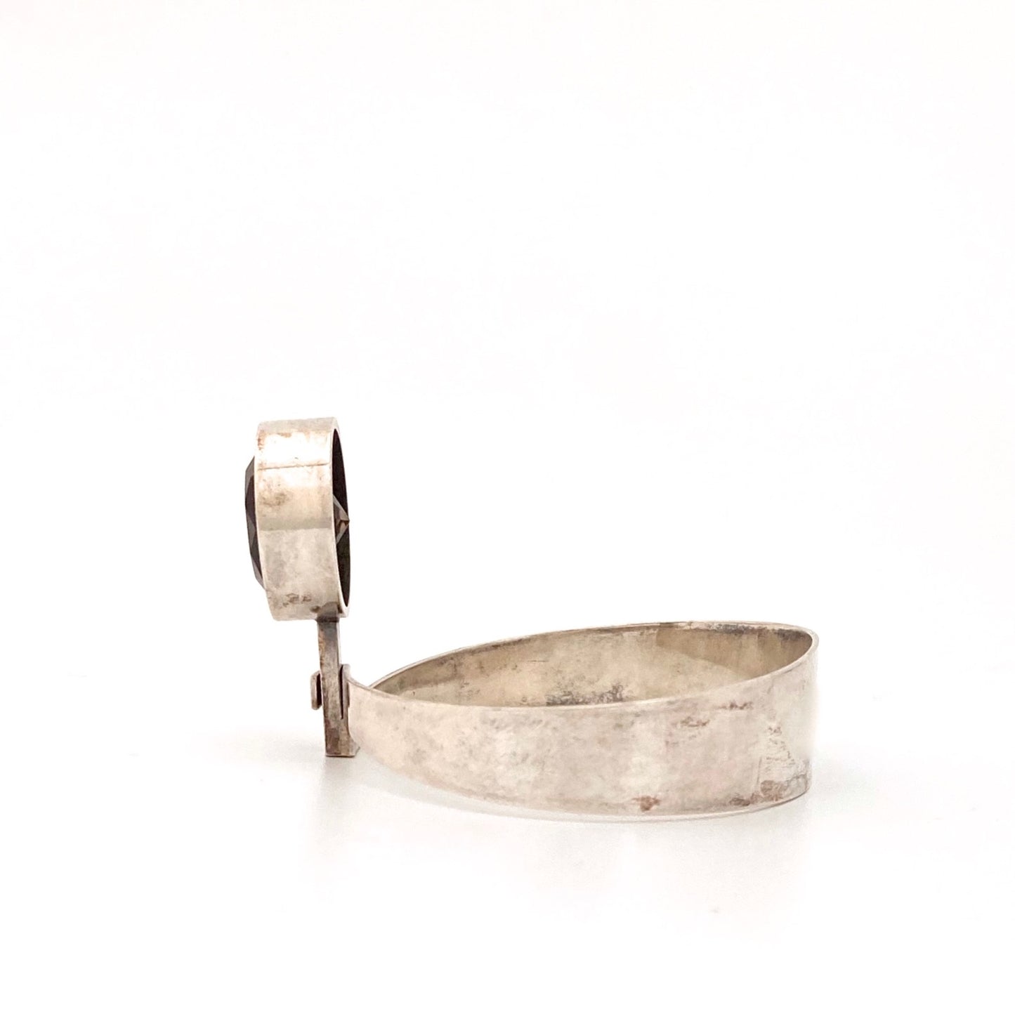 profile Elis Kauppi Kulittaan Kulta Finland vintage silver large smoky quartz bracelet Scandinavian Modernist jewelry design