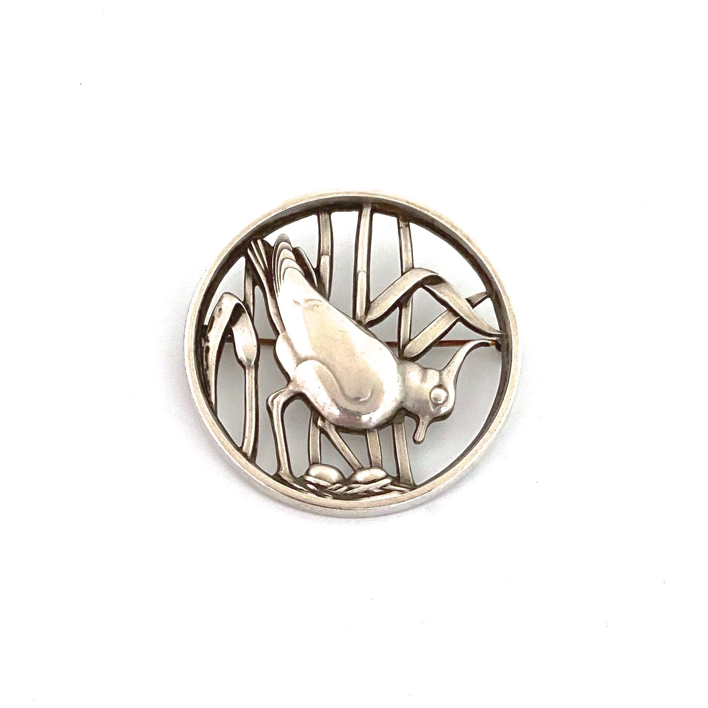 detail Georg Jensen Denmark vintage silver large nesting shore bird brooch 297 Hugo Lisberg Scandinavian jewelry design
