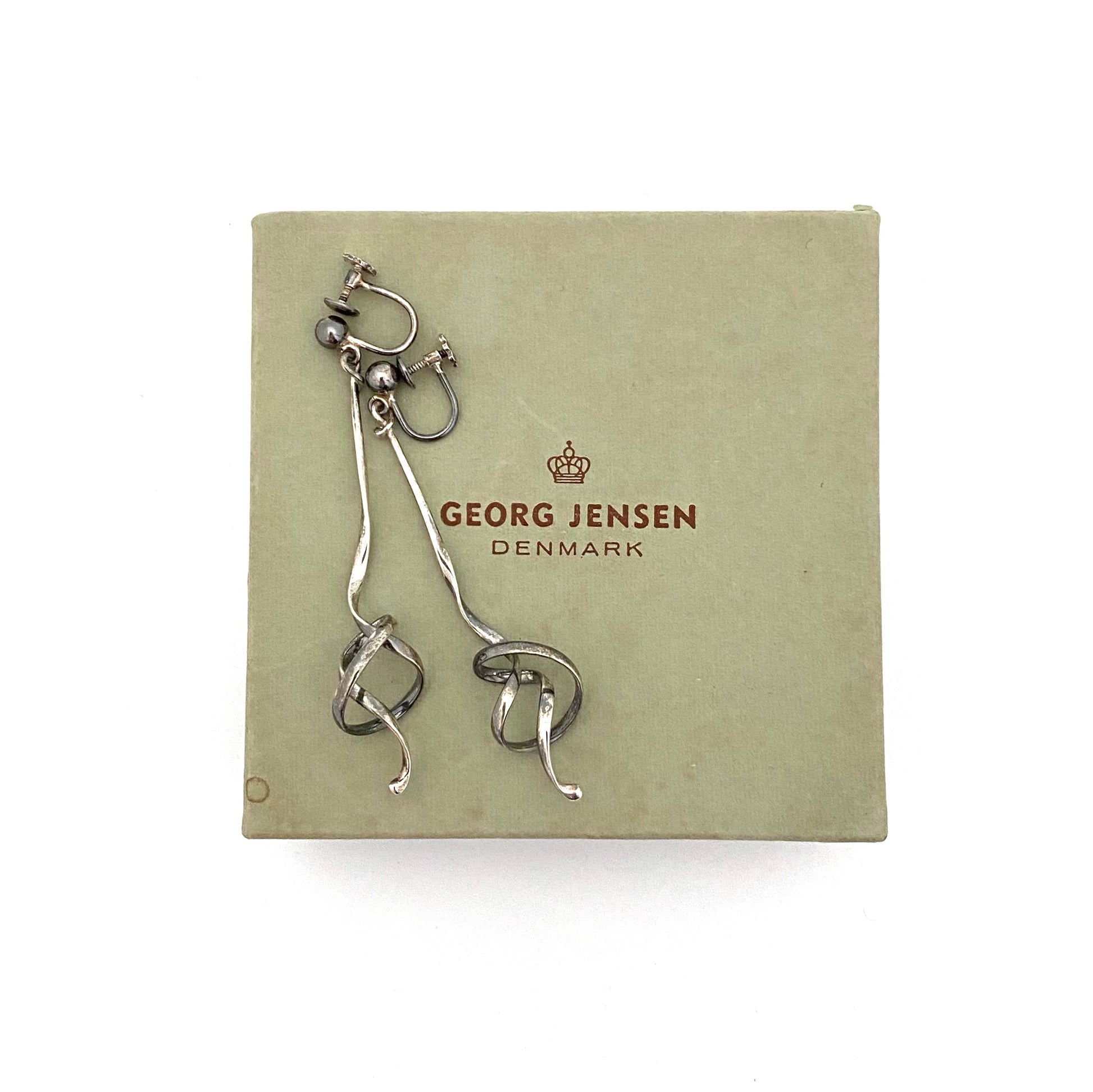 original box Georg Jensen Denmark vintage silver Forget Me Knot drop earrings Vivianna Torun Scandinavian Modernist jewelry design