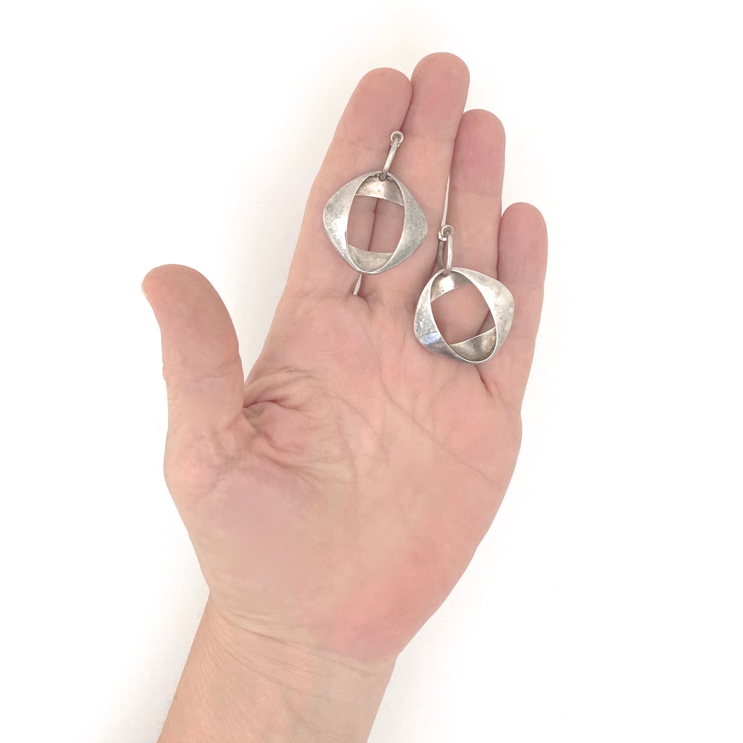 scale Georg Jensen Denmark vintage silver earrings 190 Henning Koppel Scandinaviab Modernist jewelry design