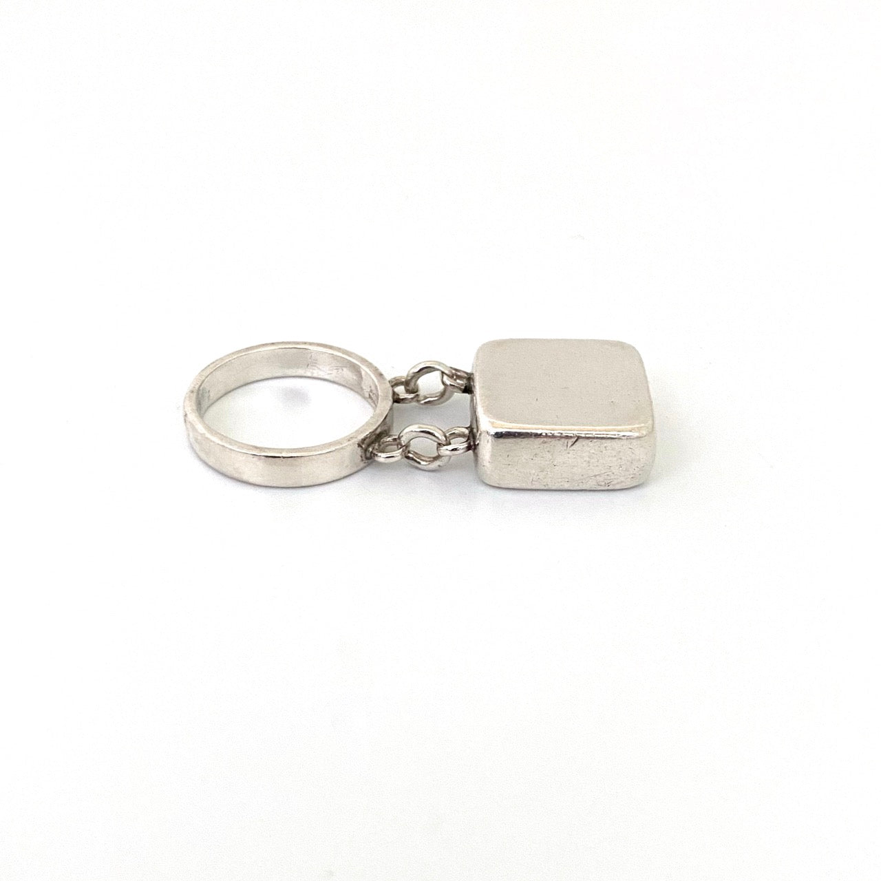profile Georg Jensen Denmark vintage silver kinetic ring 143 Astrid Fog Scandinavian Modernist jewelry design