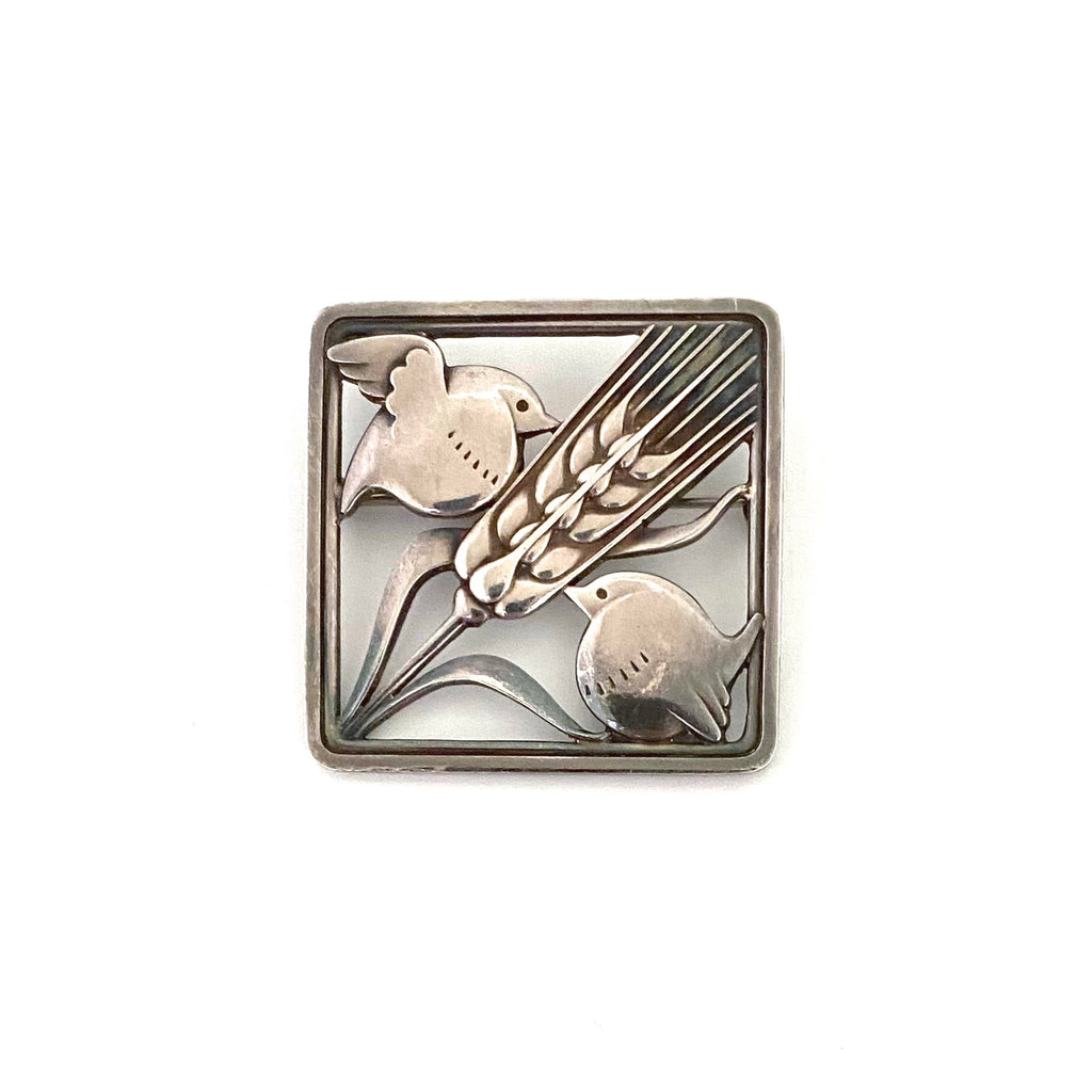Wheat brooch top
