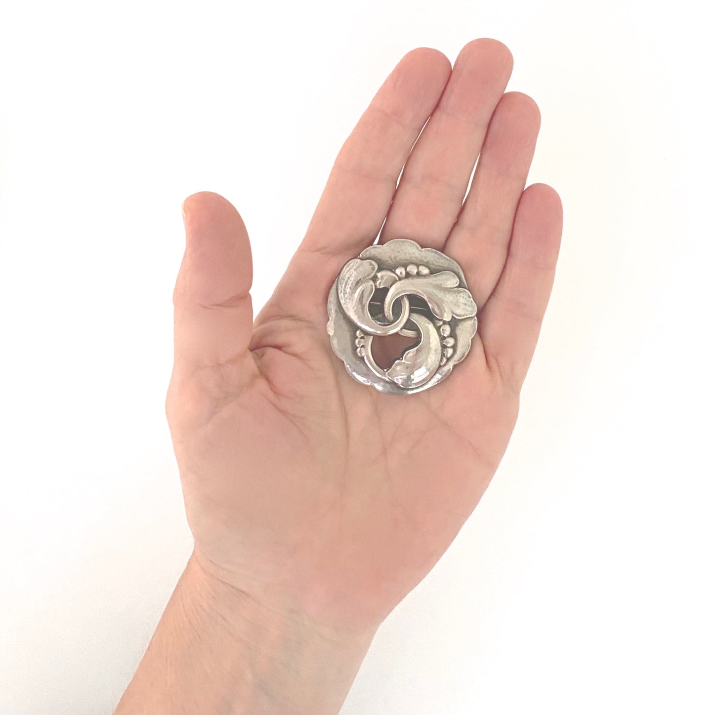 scale Georg Jensen vintage silver floral brooch 20 designed by Georg Jensen