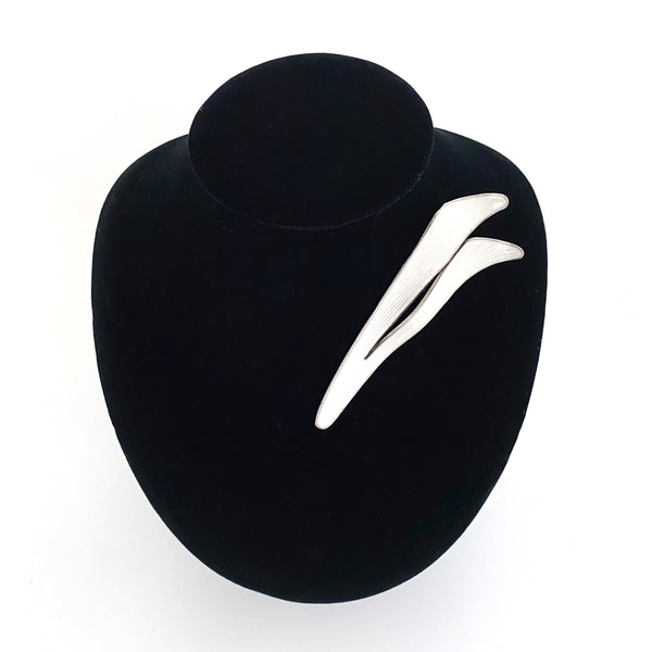 detail Grete Prytz Kittelsen J Tostrup Norway large vintage silver enamel brooch Scandinavian Modernist jewelry design