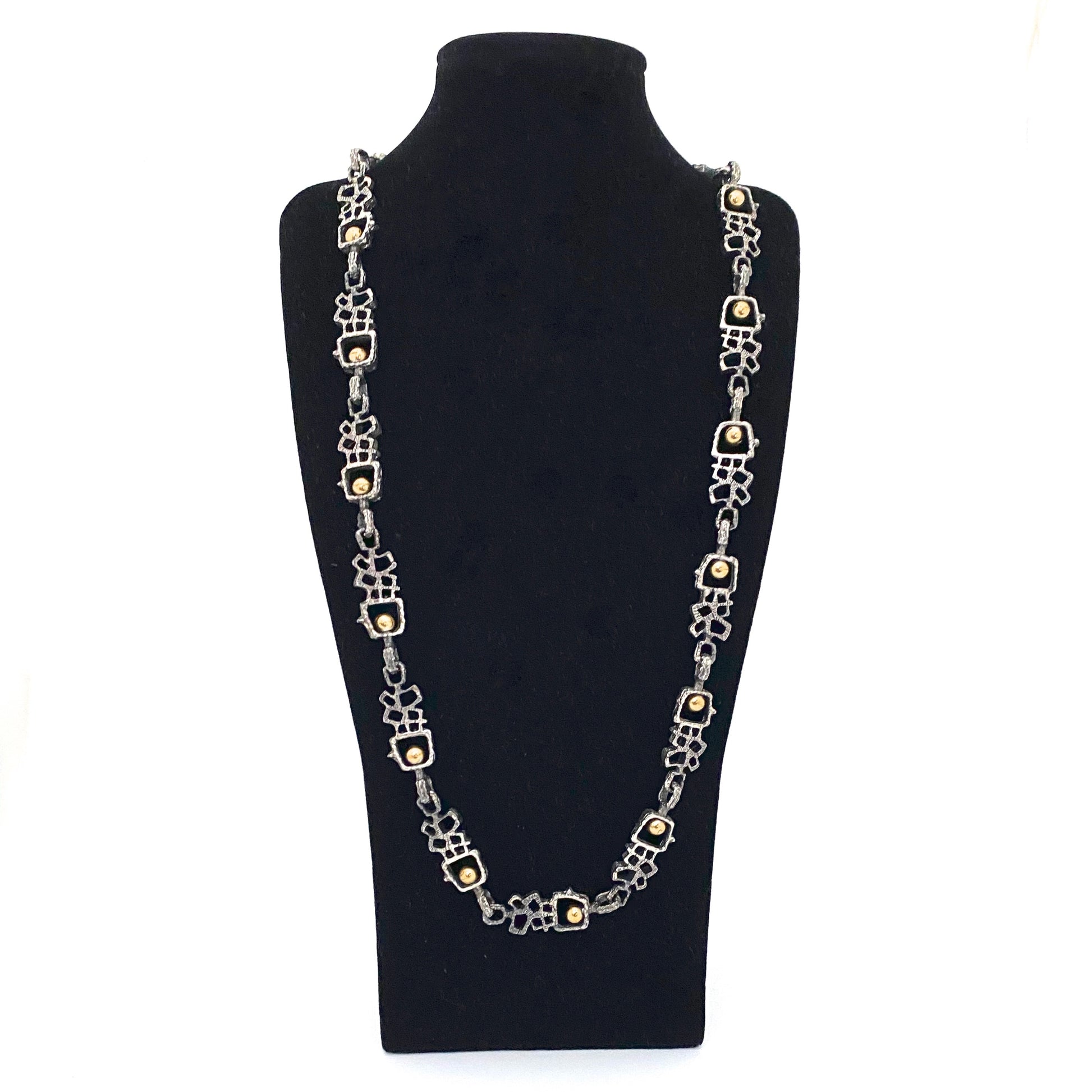 detail Guy Vidal Canada vintage brutalist pewter bronze spheres long link chain necklace Canadian Modernist jewelry design