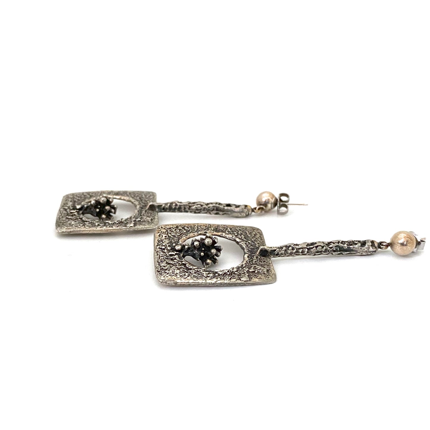 profile Guy Vidal Canada vintage brutalist pewter drop earrings Canadian Modernist jewelry design