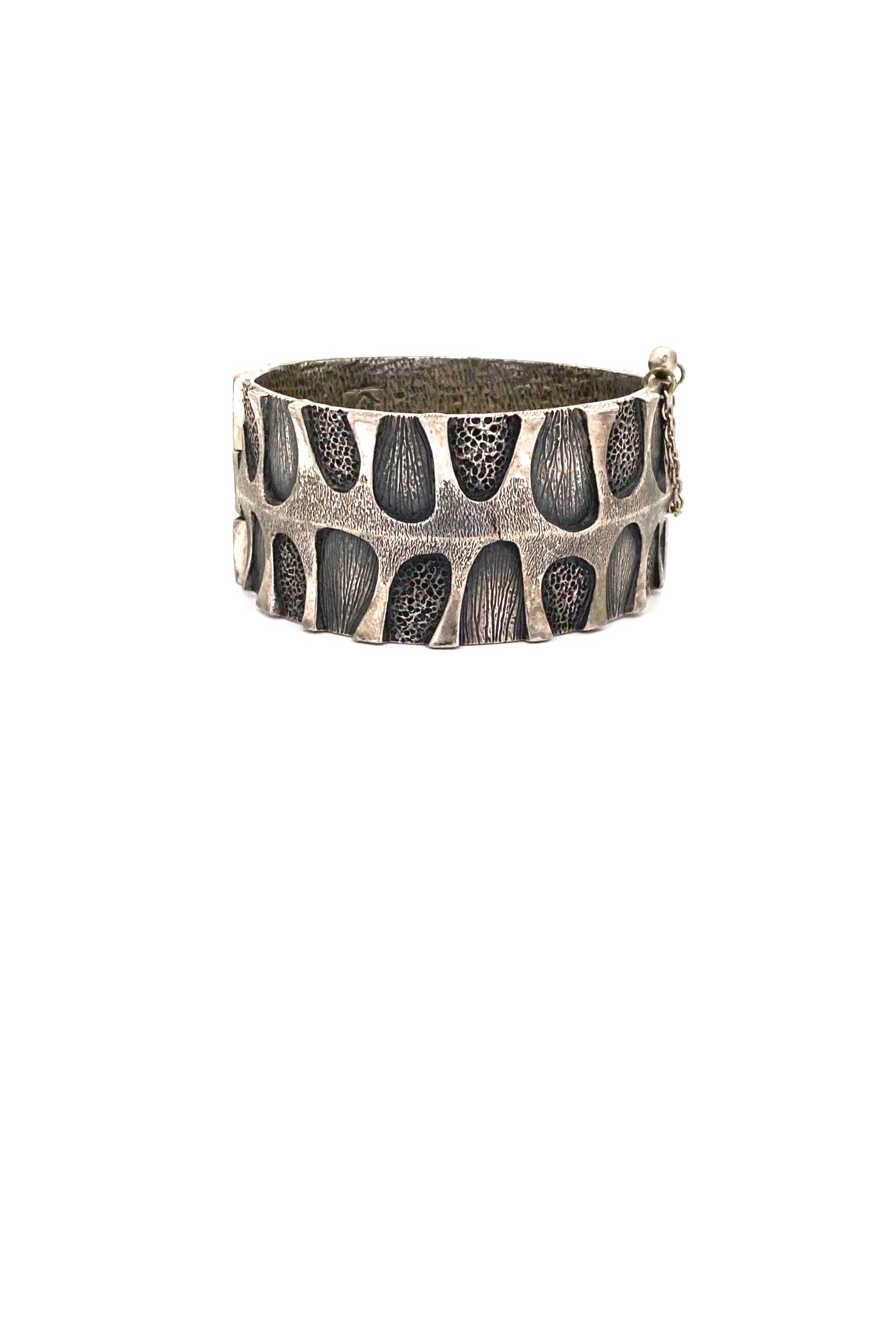 Guy Vidal Canada vintage brutalist pewter hinged bracelet Canadian jewelry design