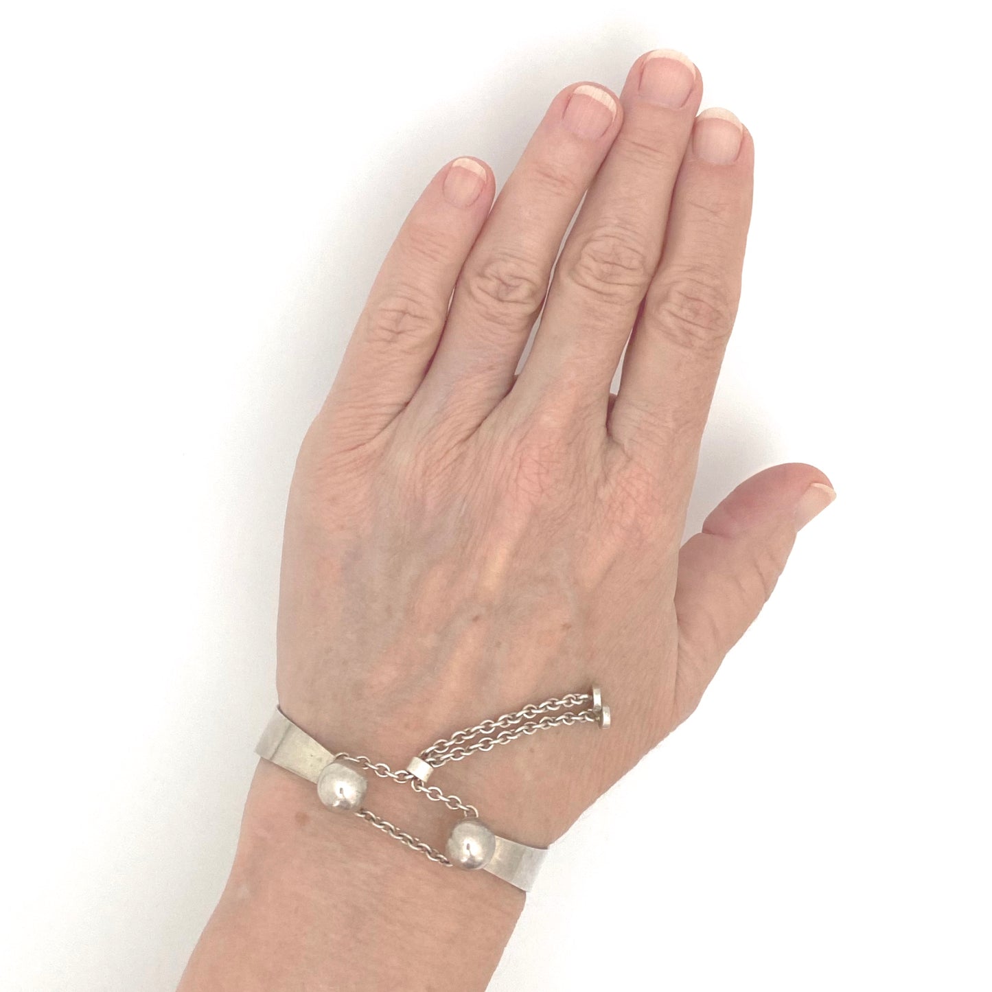 scale Kupittaan Kulta Finland vintage silver tassel bracelet Elis Kauppi Scandinavian Modern jewelry design