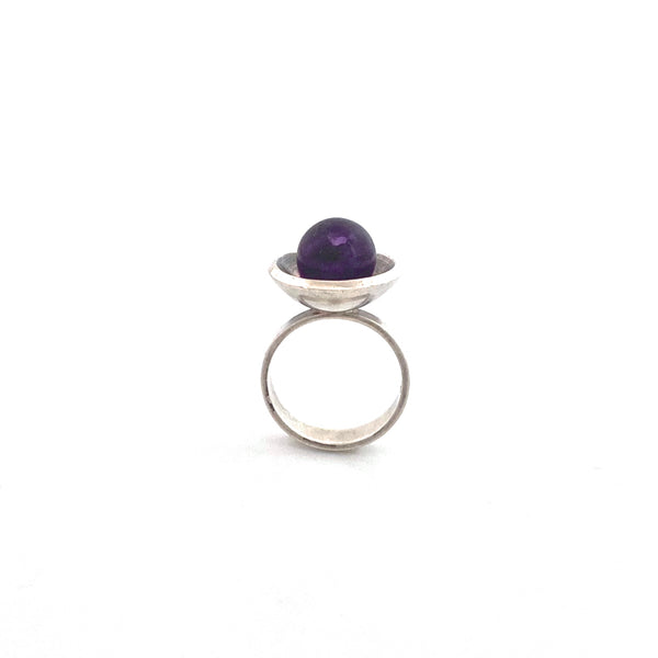 Niels From silver & amethyst sphere ring