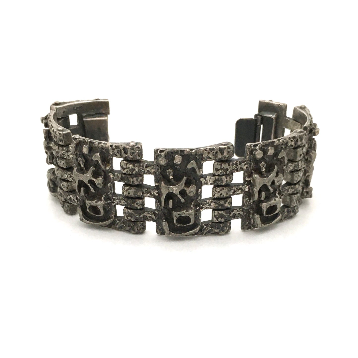 detail Guy Vidal Canada vintage brutalist pewter panel link bracelet mid century modern jewelry design