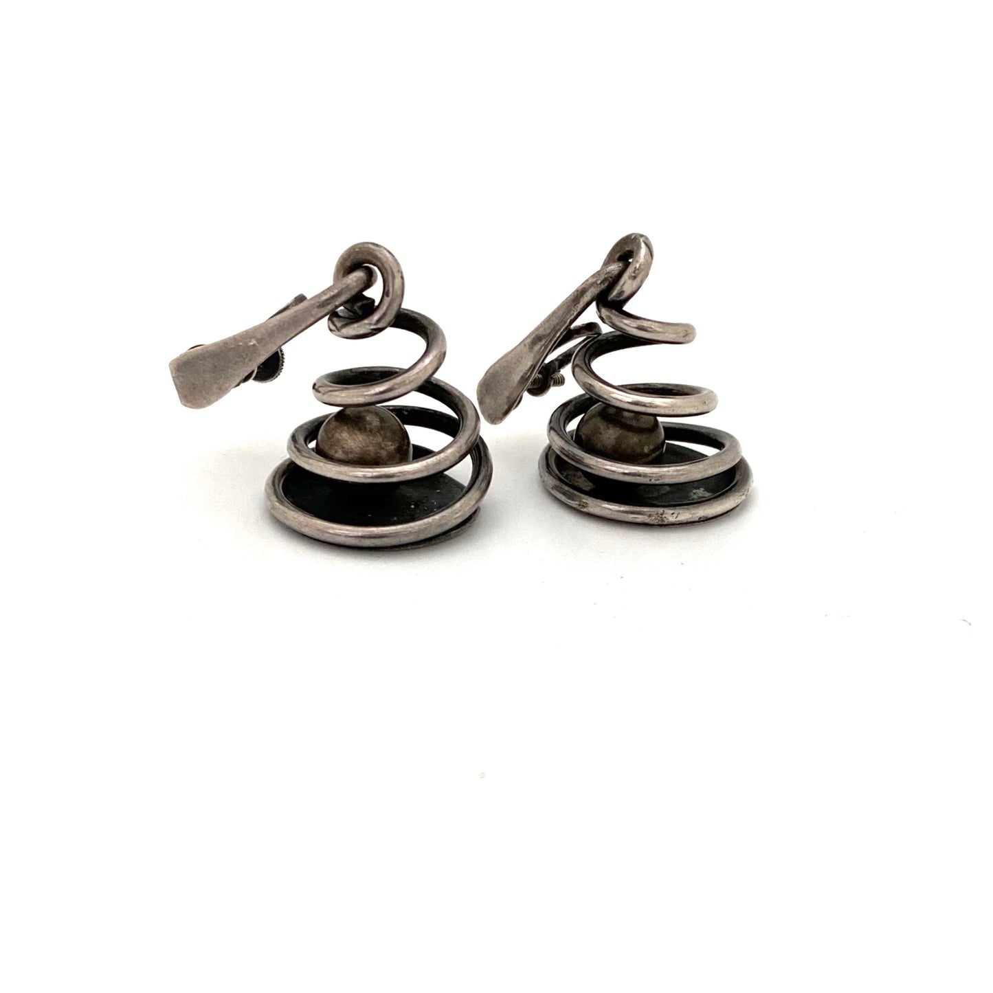 Art Smith kinetic spiral drop earrings