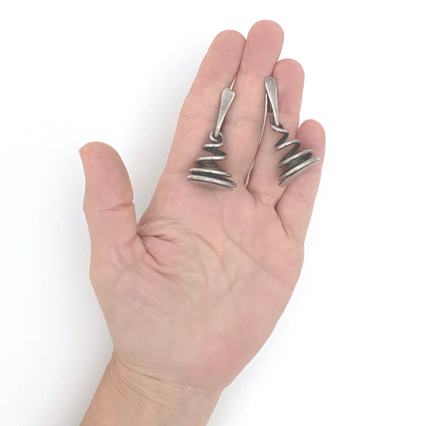 scale Art Smith USA vintage silver spiral kinetic drop earrings American Modernist jewelry design