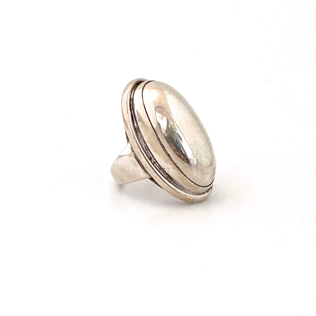 detail Georg Jensen Denmark vintage silver extra large ring 46E Harald Nielsen Scandinavian Modernist jewelry design