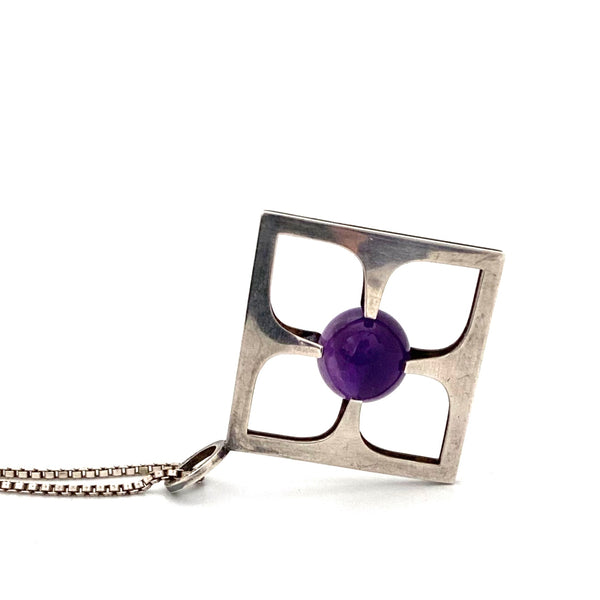 detail Elis Kauppi Kupittaan Kulta Finland vintage silver amethyst rolling sphere pendant necklace Scandinavian Modernist jewelry design