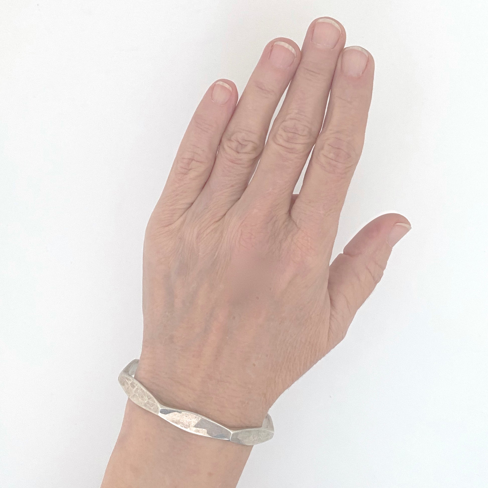 scale Plus Studios Norway Design vintage silver Nut bangle bracelet Ragnar Hansen Scandinavian Modernist jewelry design