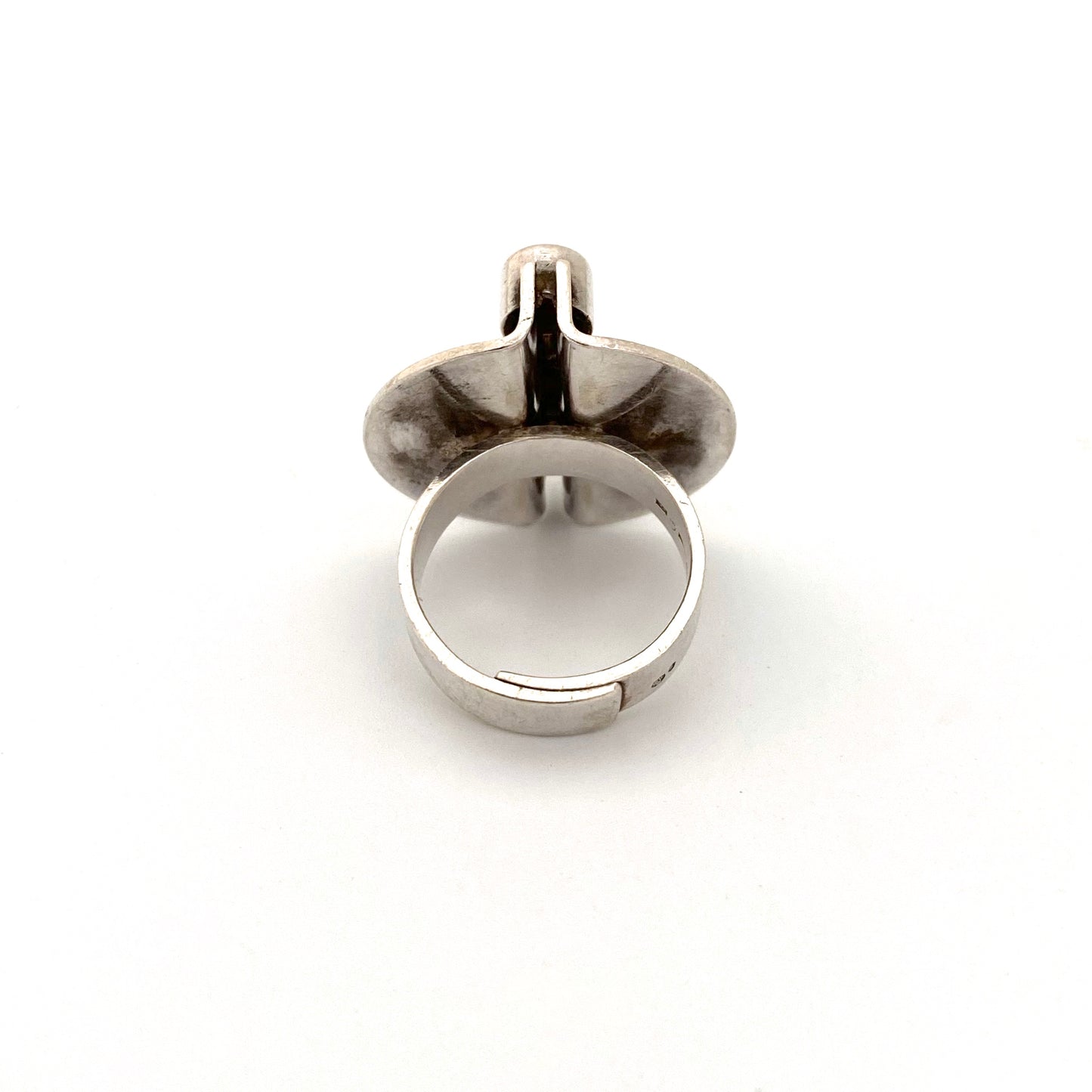 detail Elis Kauppi Kupittaan Kulta Finland vintage silver smoky quartz ring Scandinavian Modernist jewelry design