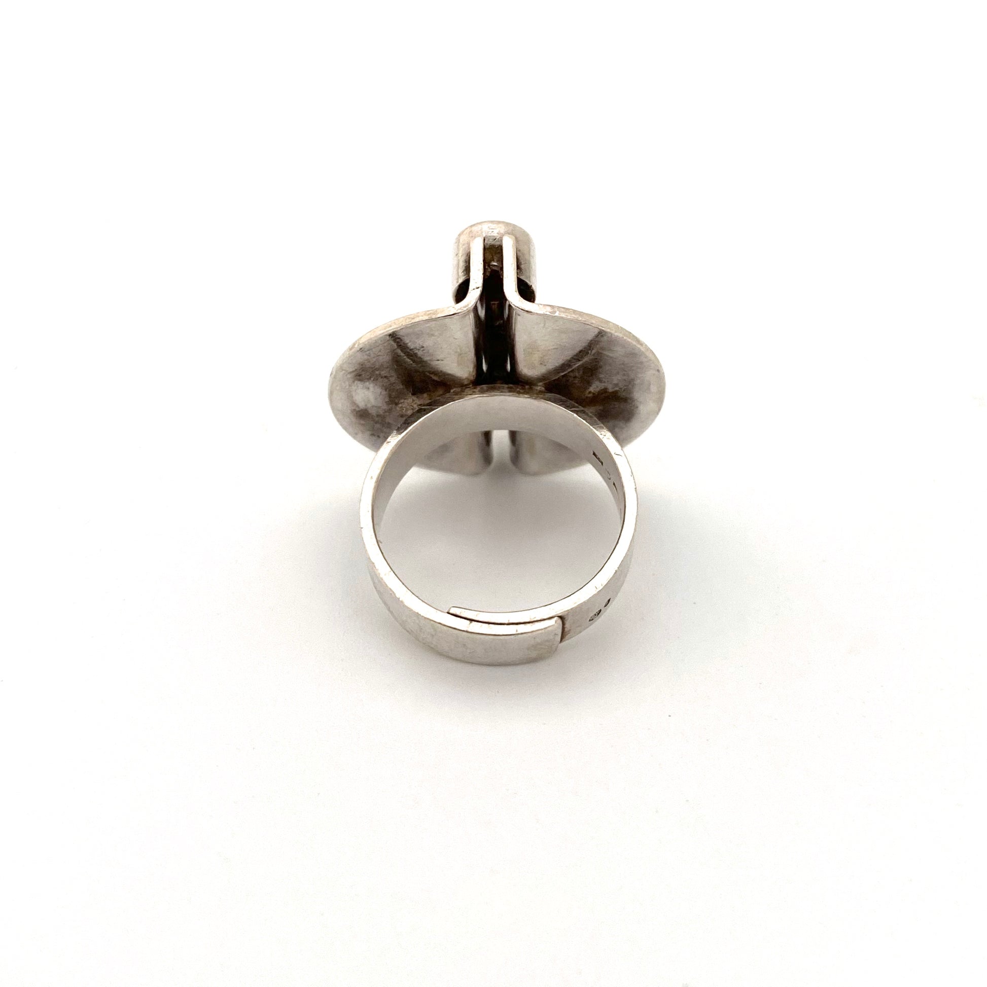 detail Elis Kauppi Kupittaan Kulta Finland vintage silver smoky quartz ring Scandinavian Modernist jewelry design