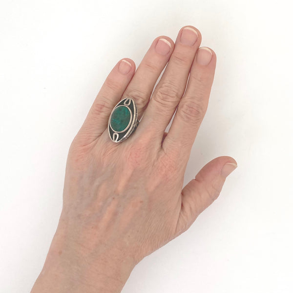 scale ORNO Poland large vintage silver green hardstone ring Modernist jewelry design