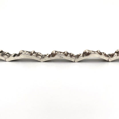 profile Matti Hyvarinen MJH Finland vintage textured silver link bracelet Scandinavian Modernist jewelry design
