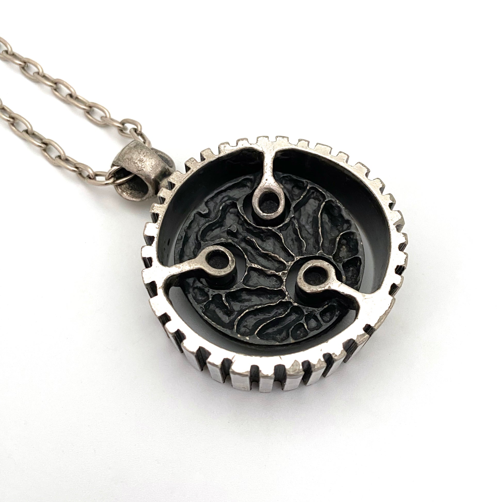 detail Guy Vidal Canada vintage brutalist pewter large double sided pendant necklace rare