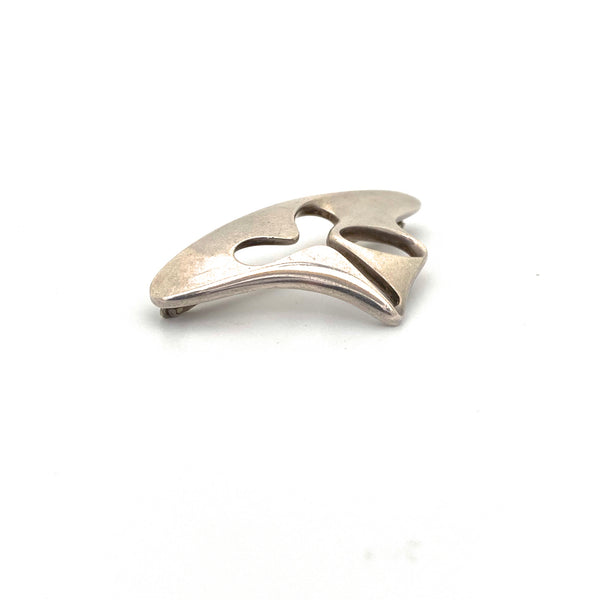 detail Georg Jensen Denmark vintage silver brooch 325 Henning Koppel Scandinavian Modernist jewelry design