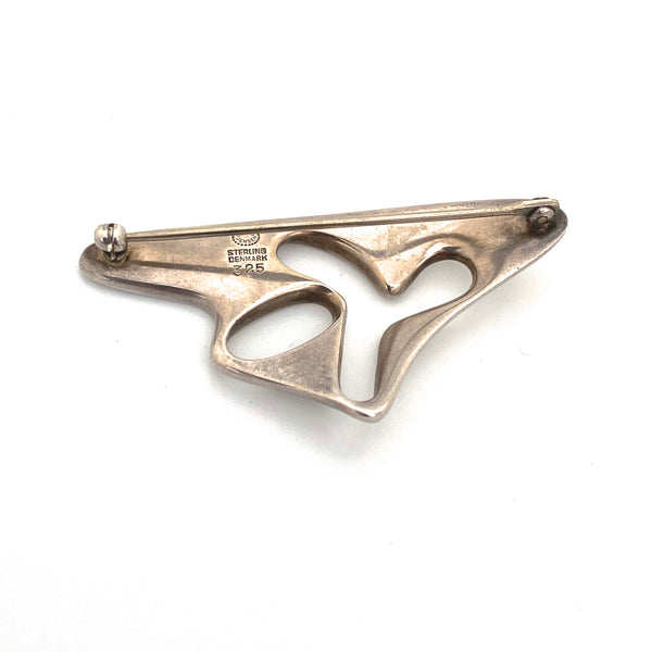 Georg Jensen Modernist brooch #325 ~ Henning Koppel